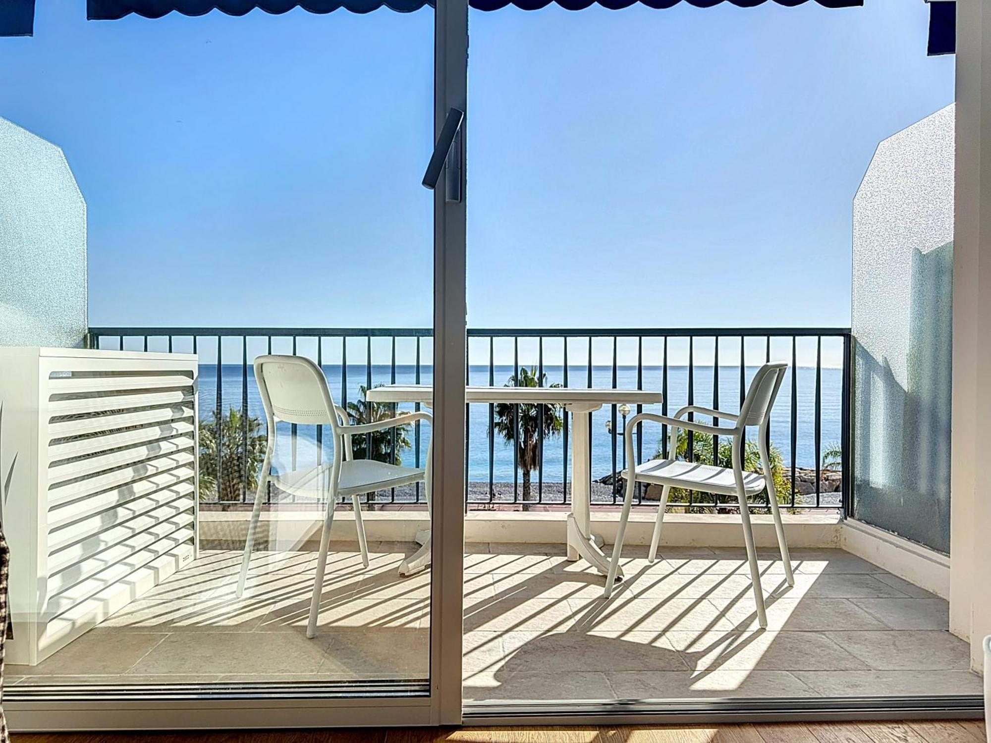 Seaview Promenade 2brs With Parking Apartment *