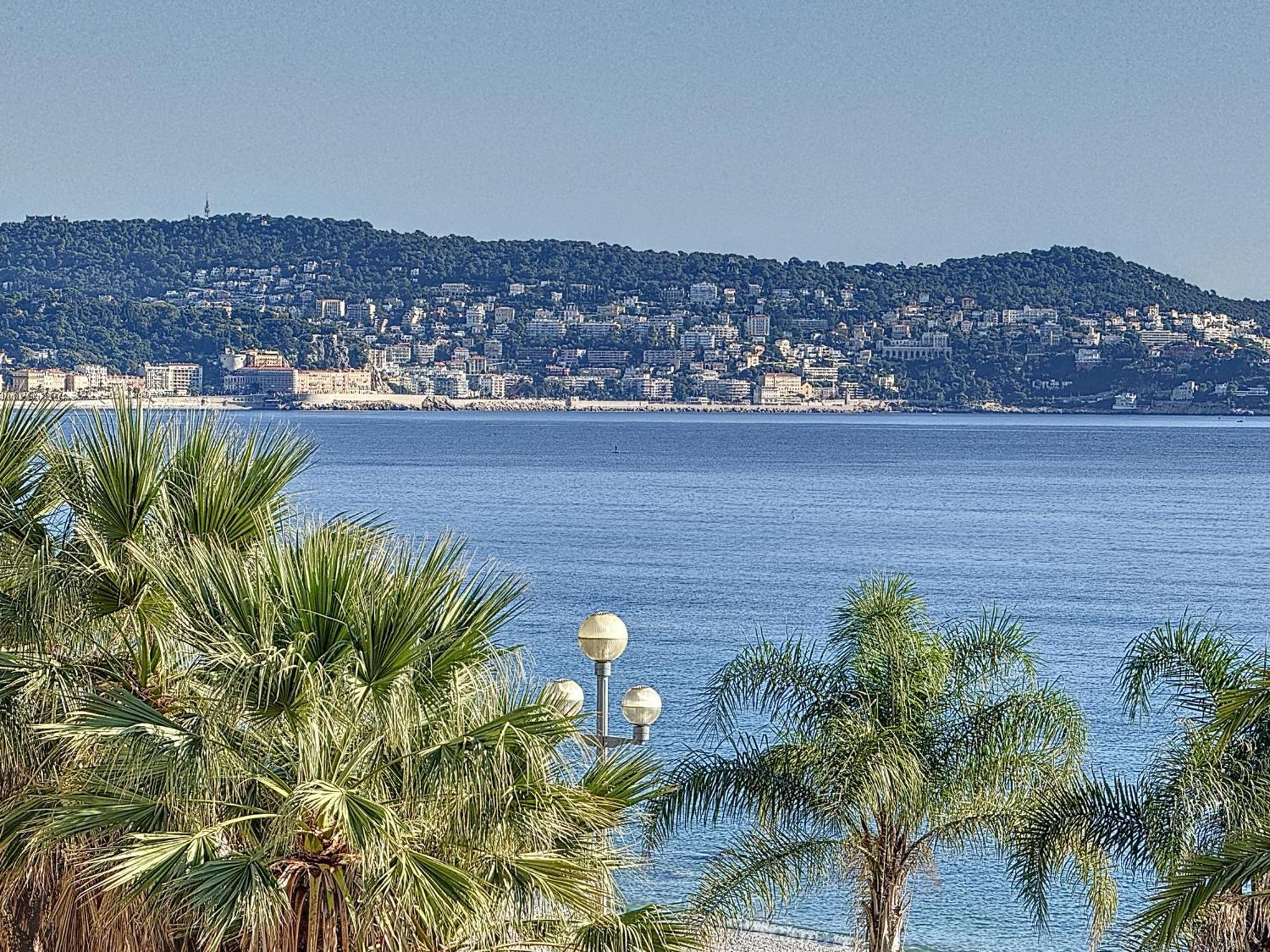 Seaview Promenade 2brs With Parking * Nizza