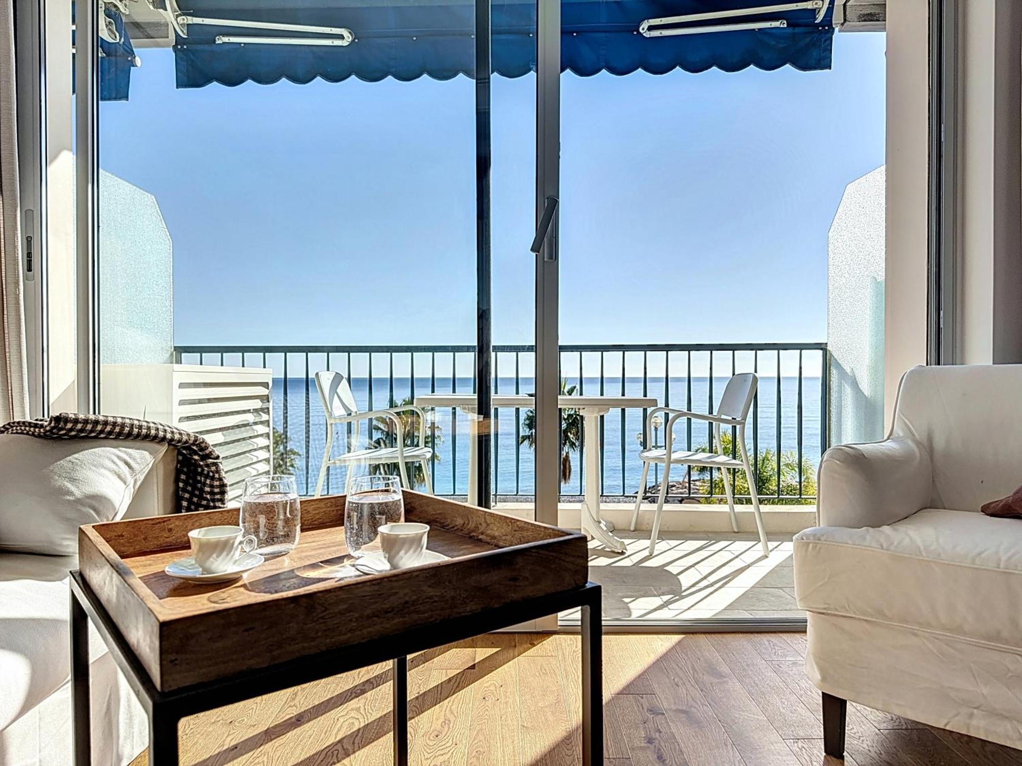 Appartamento Seaview Promenade 2brs With Parking