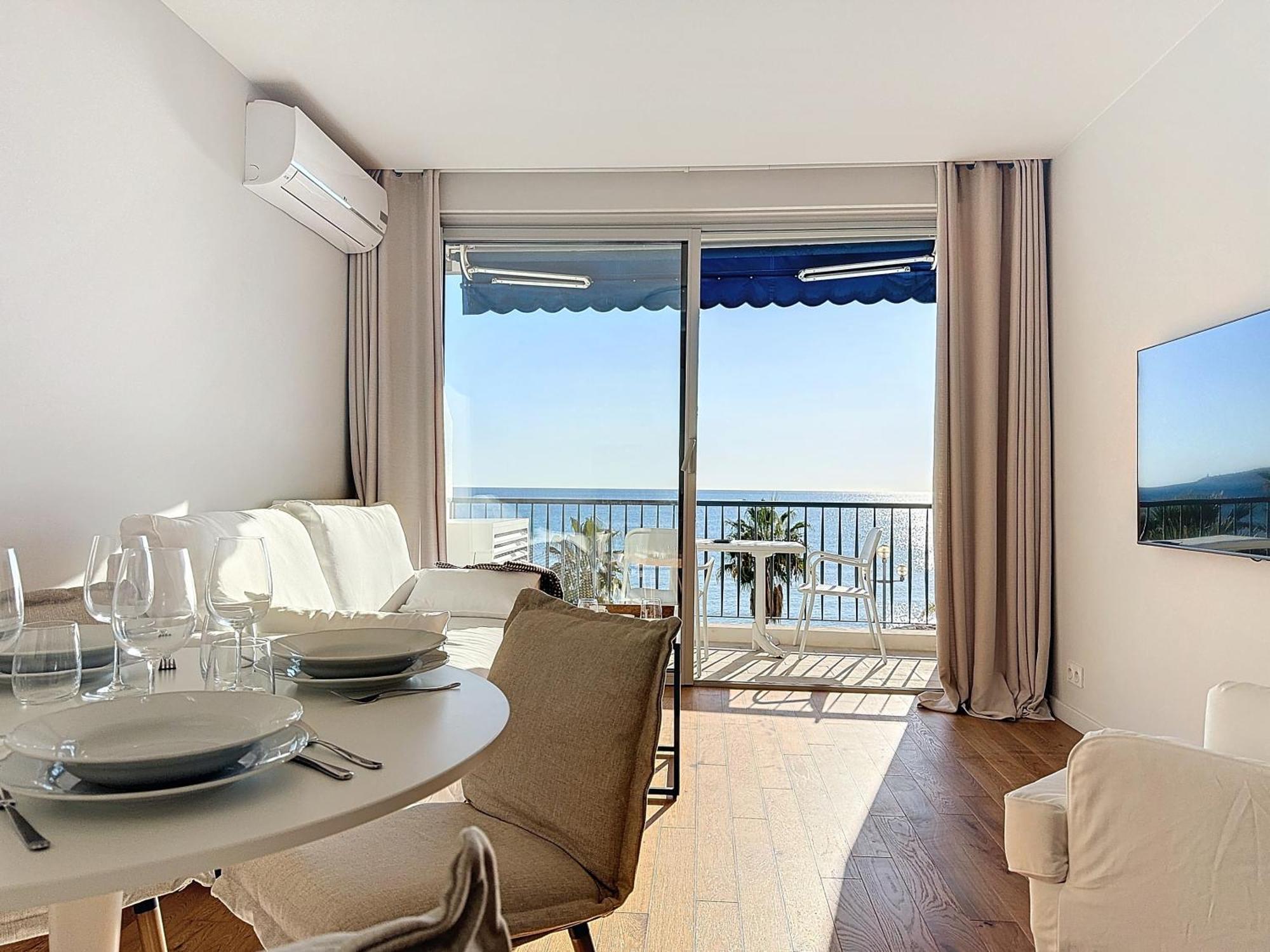 Seaview Promenade 2brs With Parking Apartment Nizza
